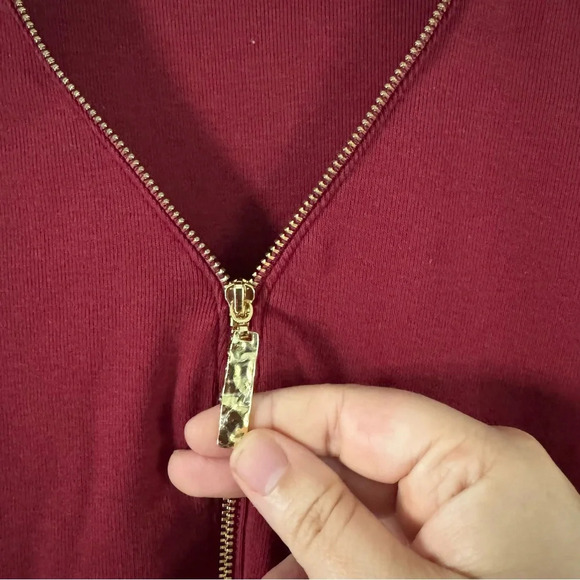 Rafaella Wine Red Cotton Zipper Top Size Medium Retro Sexy Flirty Zip Neckline - Picture 3 of 13